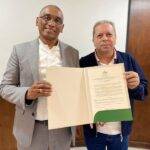 La Asamblea de Antioquia entrega reconocimiento al HGM